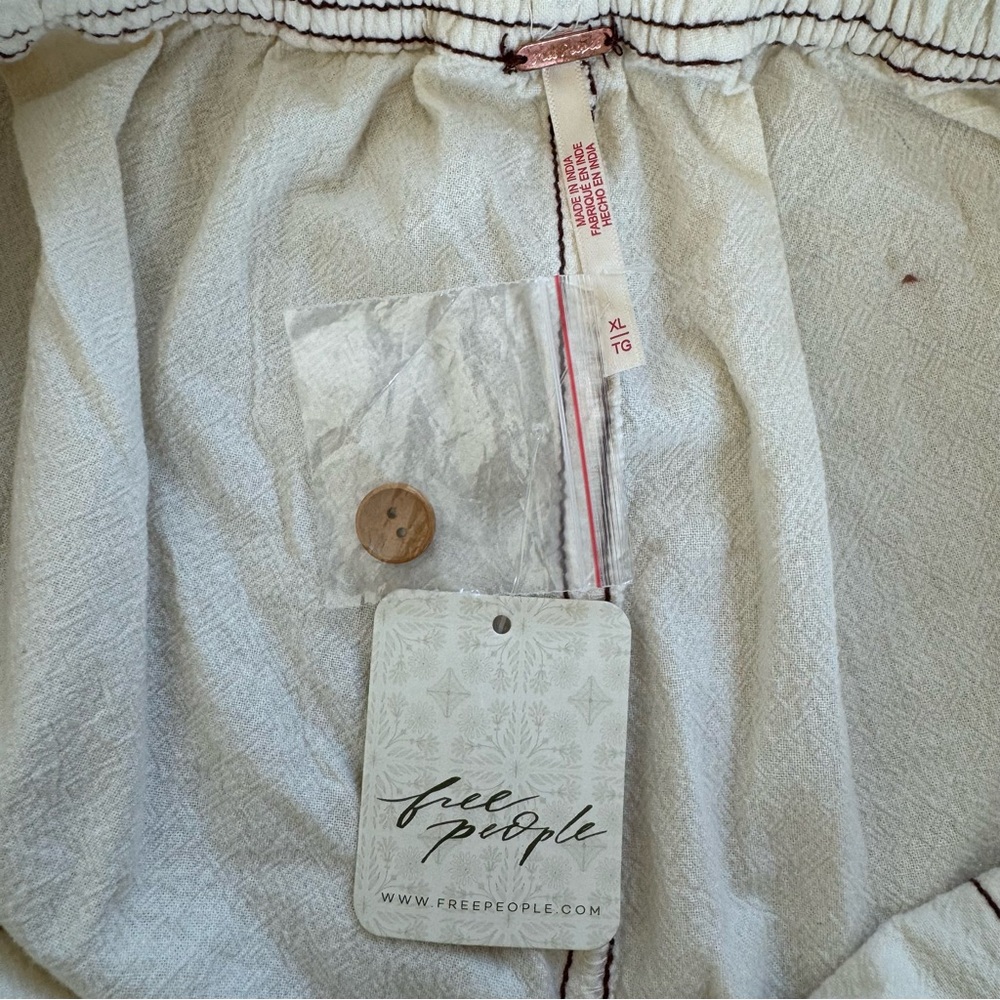 NWT Free People Ynez Retro Shorts Bone Size XL - Picture 5 of 5